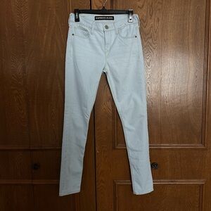 Express Denim in Soft Blue